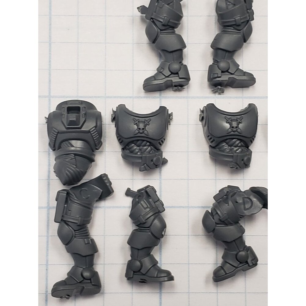 Warhammer 40k Space Marine Bits Primaris Reiver MK X Phobos Torso & Legs x5 - Picture 4 of 9